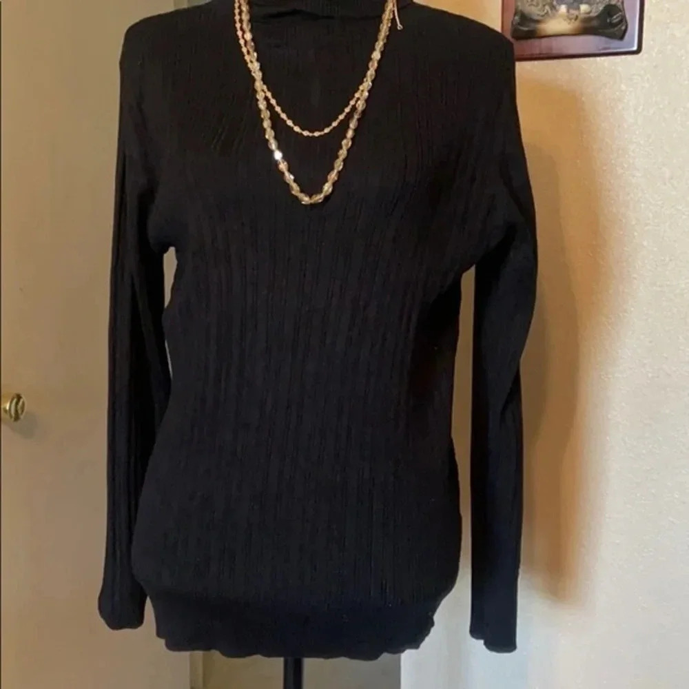 Cute black sweater by Carolyn Taler.